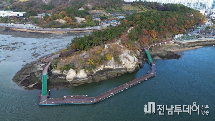 갓바위 해상보행교