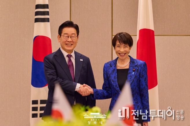 한·일 정상회담 확대회담(청와대)