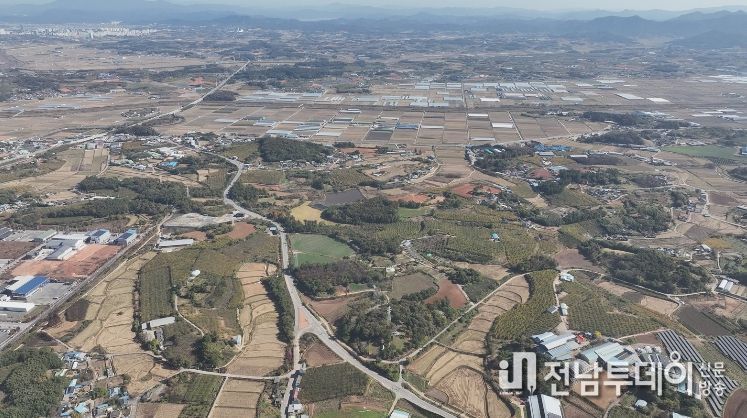 나주시가 인공태양 연구시설 예비타당성조사 통과를 목표로 발빠른 행정 대응에 나섰다. 사진은 인공태양 연구시설 예정 부지.