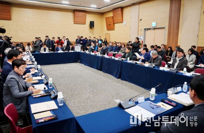 광주전남 특별법 검토 시도지사-국회의원 제3차 간담회