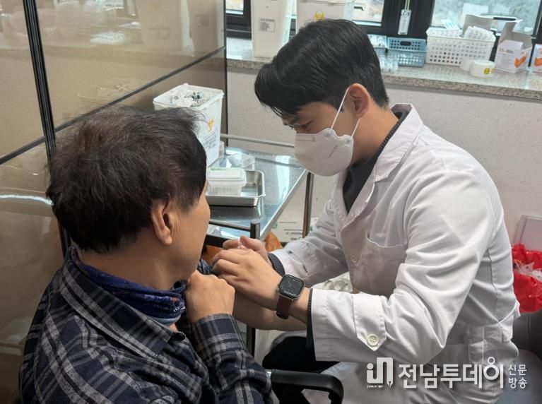 나주시 보건소가 65세 이상 취약계층을 대상으로 대상포진 무료 예방접종을 연중 시행한다.