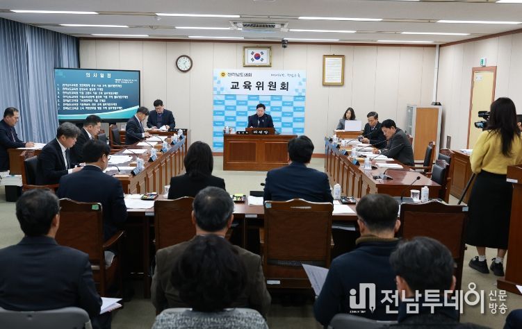 김정희 전남도의회 교육위원장, 전남·광주특별시 추진 속 교육자치 방향 제시 촉구