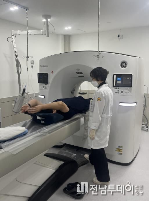 폐암검진 CT촬영 모습.