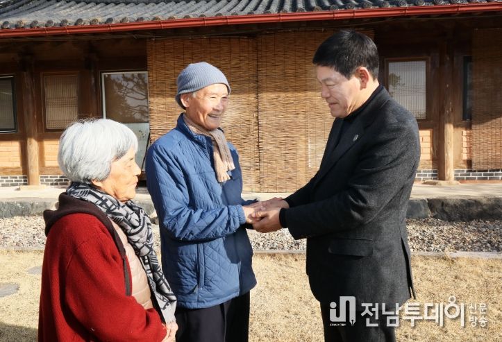 제107주년 3·1절 맞아 독립유공자 유족 위문