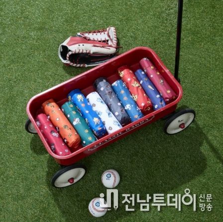 KBO X CJ온스타일 콜라보 제품