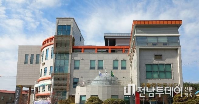 고흥군립도서관