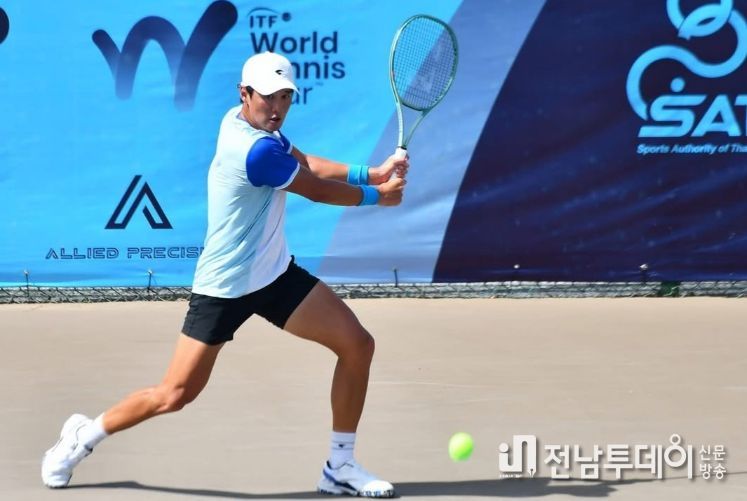 권순우 선수가 오는 19일부터 광주 진월국제테니스장에서 열리는 2026 광주오픈국제남자챌린저대회에 출전하기 위해 훈련을 하고 있다.