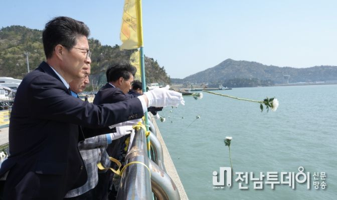 세월호 참사 12주기 희생자 추모